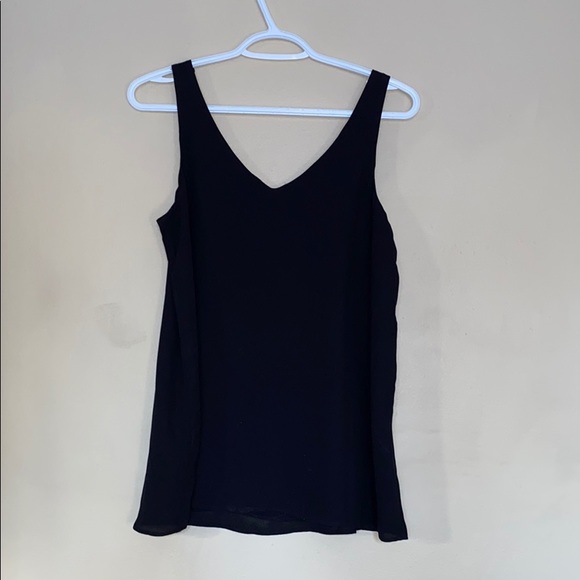 Black non-fitted tank top - Picture 4 of 5